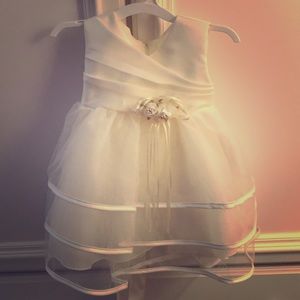 Toddler/baby white dress